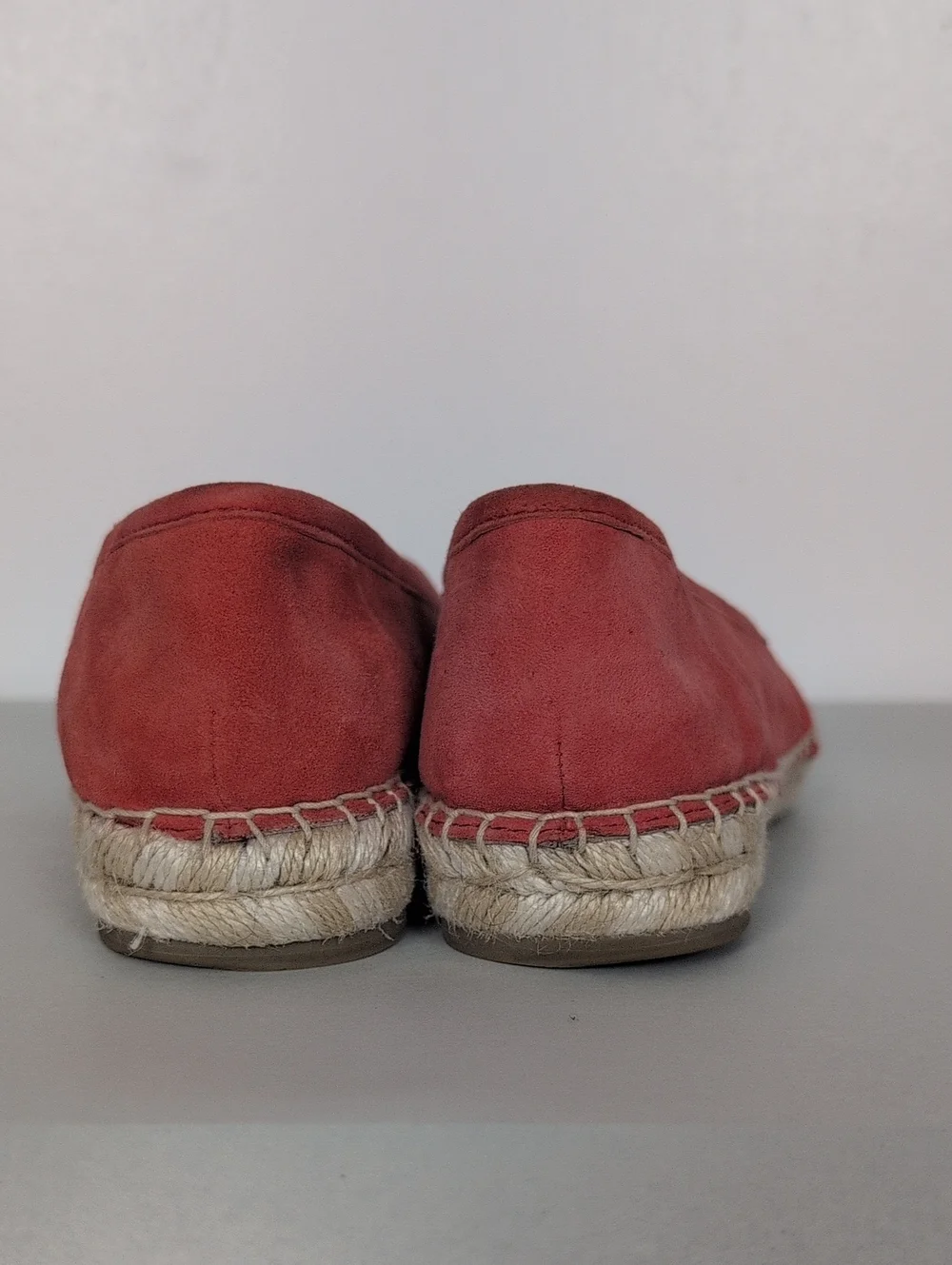 Frye coral rust